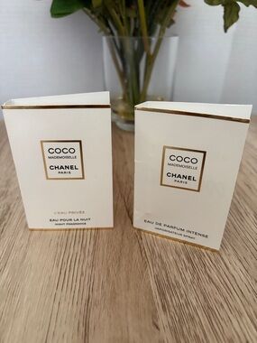 CHANEL Coco Mademoiselle Gift Set - White & Gold Accents